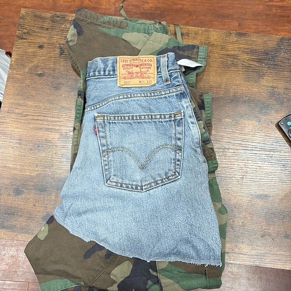Levi's Other - 550 Levi jeans, cargo pants. Size 36w, 32L. NWT